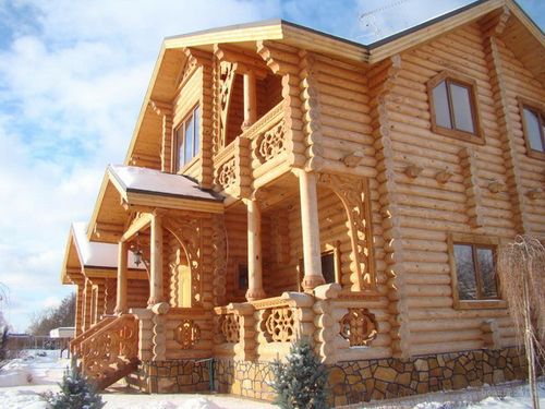 Чем покрасить деревянный дом снаружи: какая краска для наружных работ лучше, отзывы, как выбрать и прочее