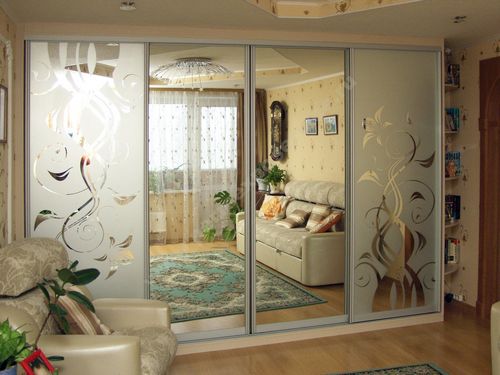 Шкаф-купе в комнату (73 фото): дизайн идеи в однокомнатной квартире, проект бани с купелью и помещением отдыха