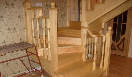 Устройство лестницы на второй этаж и лестничных ограждений своими руками, варианты отделки